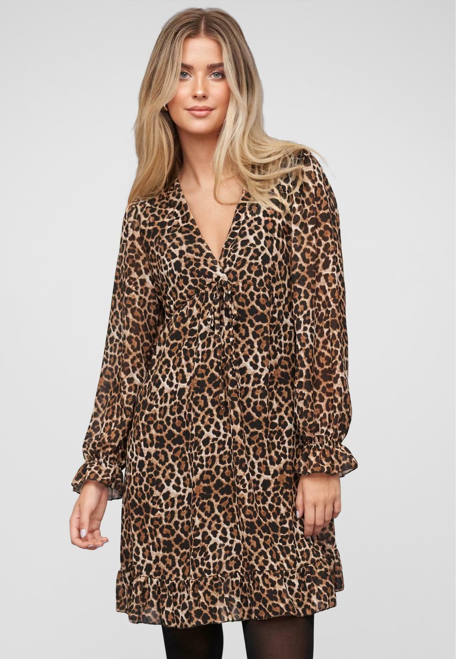 Платье Cloud 5ive LONGSLEEVE , Leo/Multi-Coloured
Платье Cloud 5ive LONGSLEEVE , Leo/Multi-Coloured