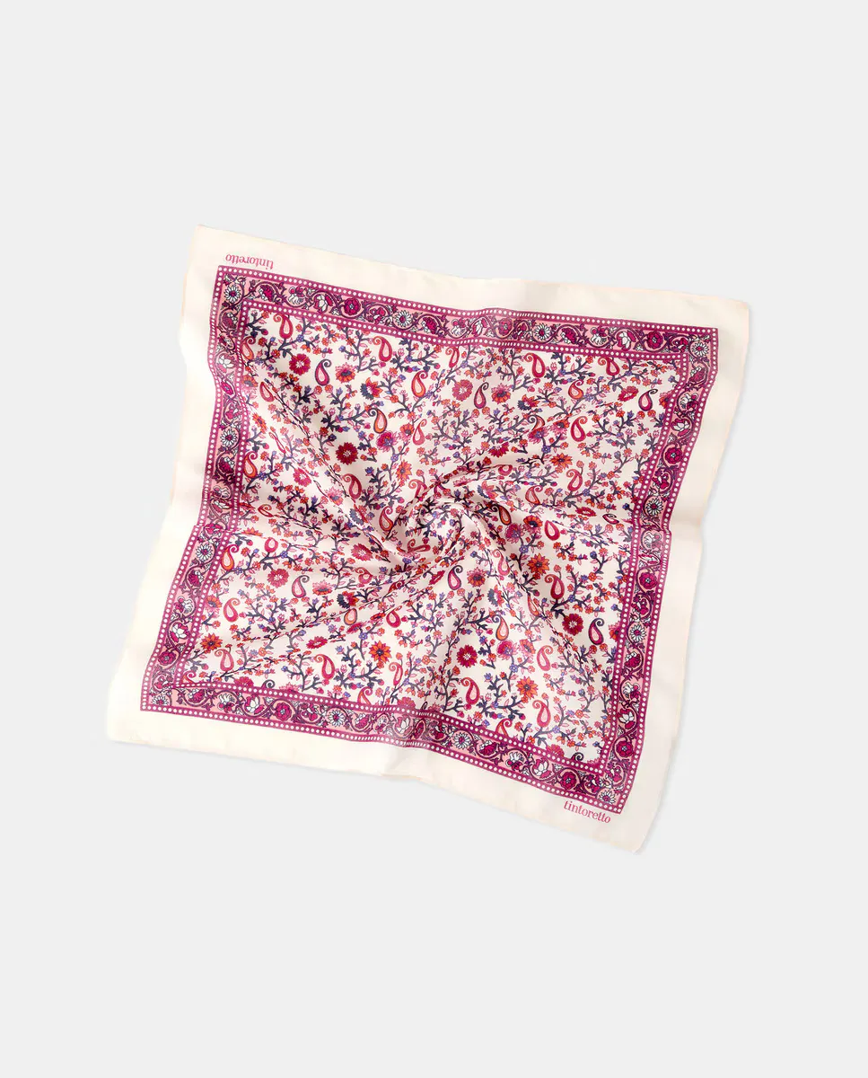 Бандана из хлопка Tintoretto, цвет 120 Crudo
Бандана из хлопка Tintoretto, цвет 120 Crudo