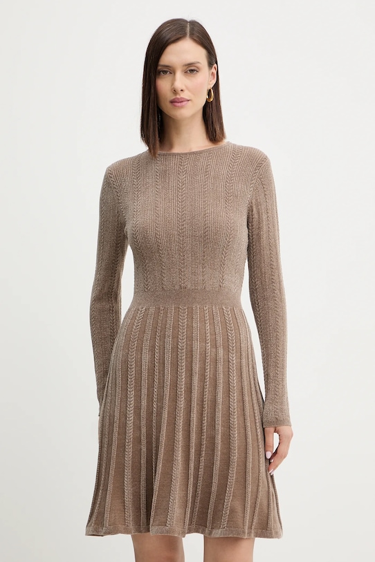 Платье МОРГАН Guess, бежевый
Платье МОРГАН Guess, бежевый