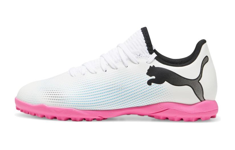 Бутсы Future Play 7 TF Big Kid 'Phenomenal Pack' PUMA, белый/синий 
Бутсы Future Play 7 TF Big Kid 'Phenomenal Pack' PUMA, белый/синий