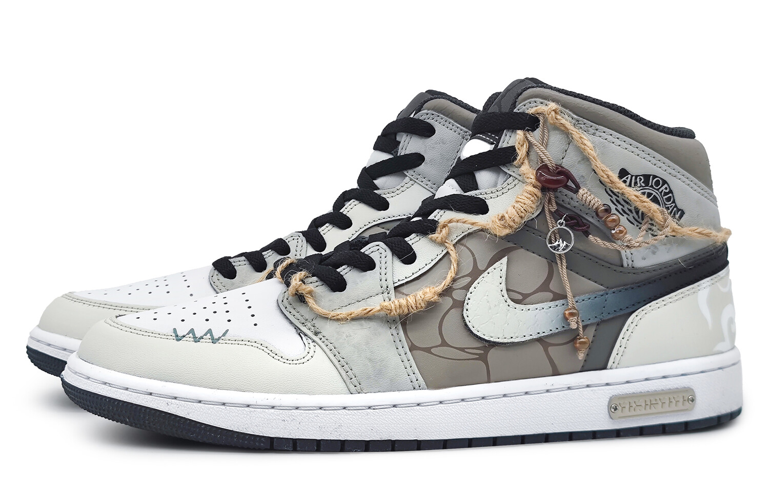 Кроссовки Air Jordan 1 Vintage Basketball Shoes Women's Mid-top Brown/white/gray, коричневый
Кроссовки Air Jordan 1 Vintage Basketball Shoes Women's Mid-top Brown/white/gray, коричневый