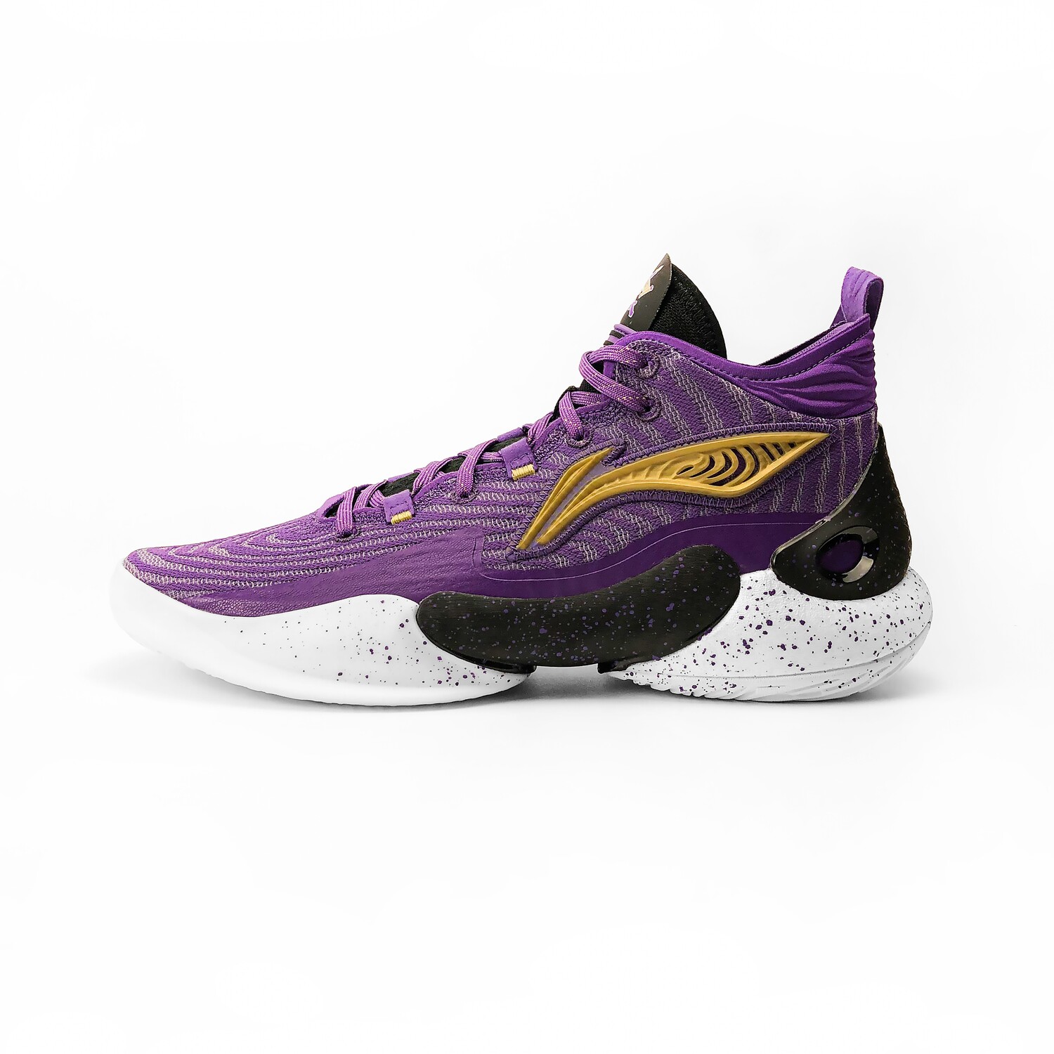 Баскетбольные кроссовки YuShuai 18 мужские, среднего размера, фиолетовые/белые/черные Lining
Баскетбольные кроссовки YuShuai 18 мужские, среднего размера, фиолетовые/белые/черные Lining