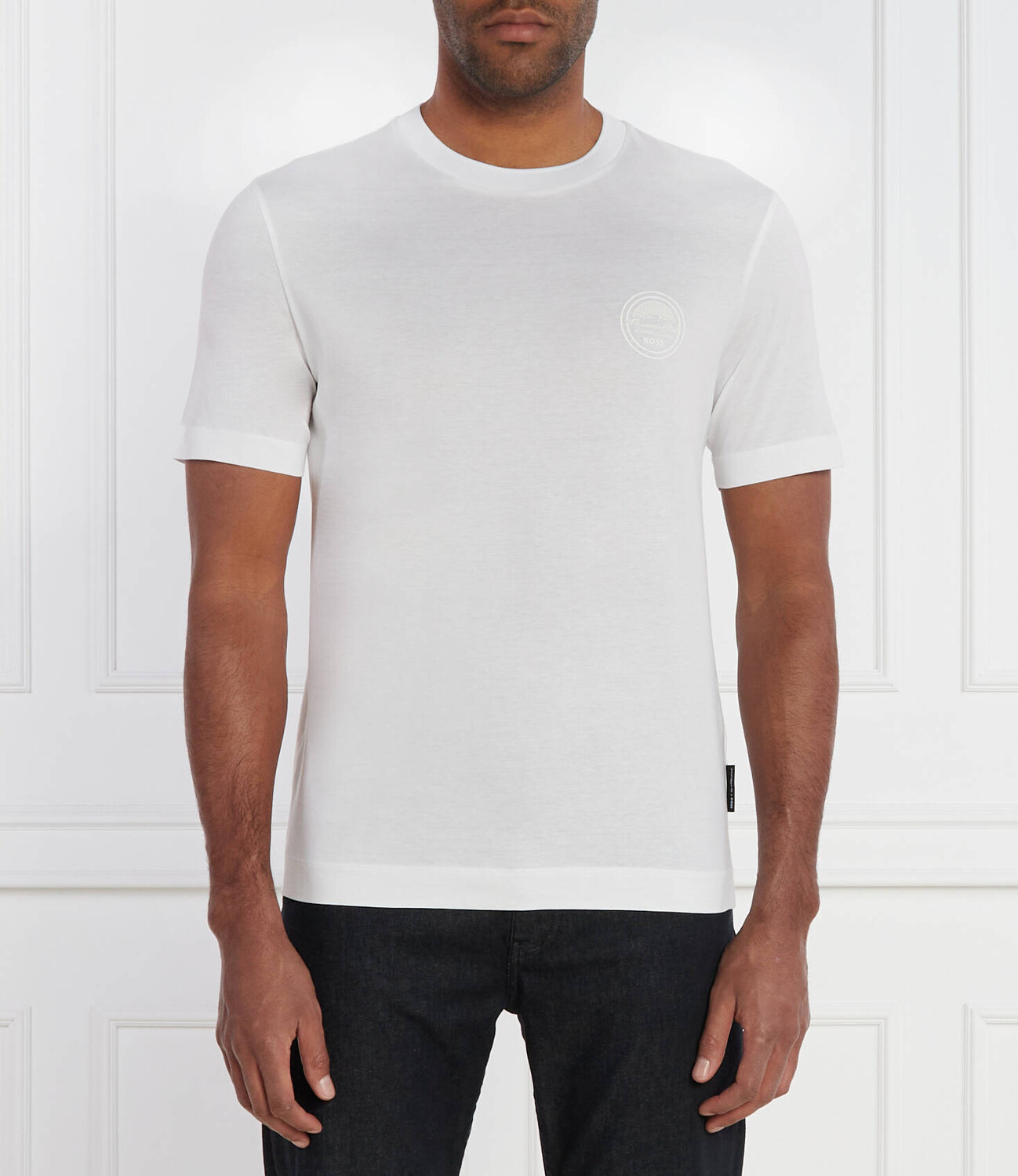 Футболка BOSS BLACK Thompson Regular Fit, белый
Футболка BOSS BLACK Thompson Regular Fit, белый