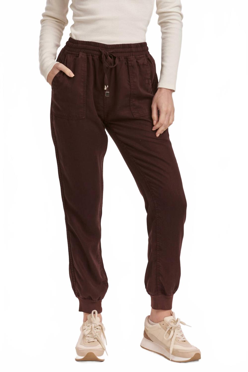 Брюки Jacey Ground Coffee Jogger в коричневом цвете DEAR JOHN DENIM
Брюки Jacey Ground Coffee Jogger в коричневом цвете DEAR JOHN DENIM
