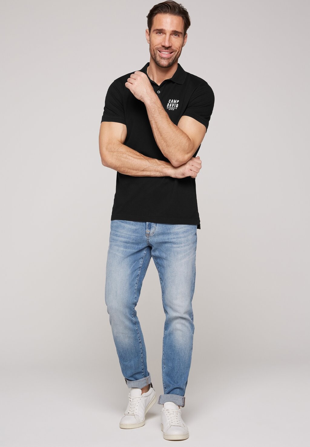 Рубашка поло BASIC PIKEE-MIT LOGO-STICKEREI Camp David, черный 
Рубашка поло BASIC PIKEE-MIT LOGO-STICKEREI Camp David, черный