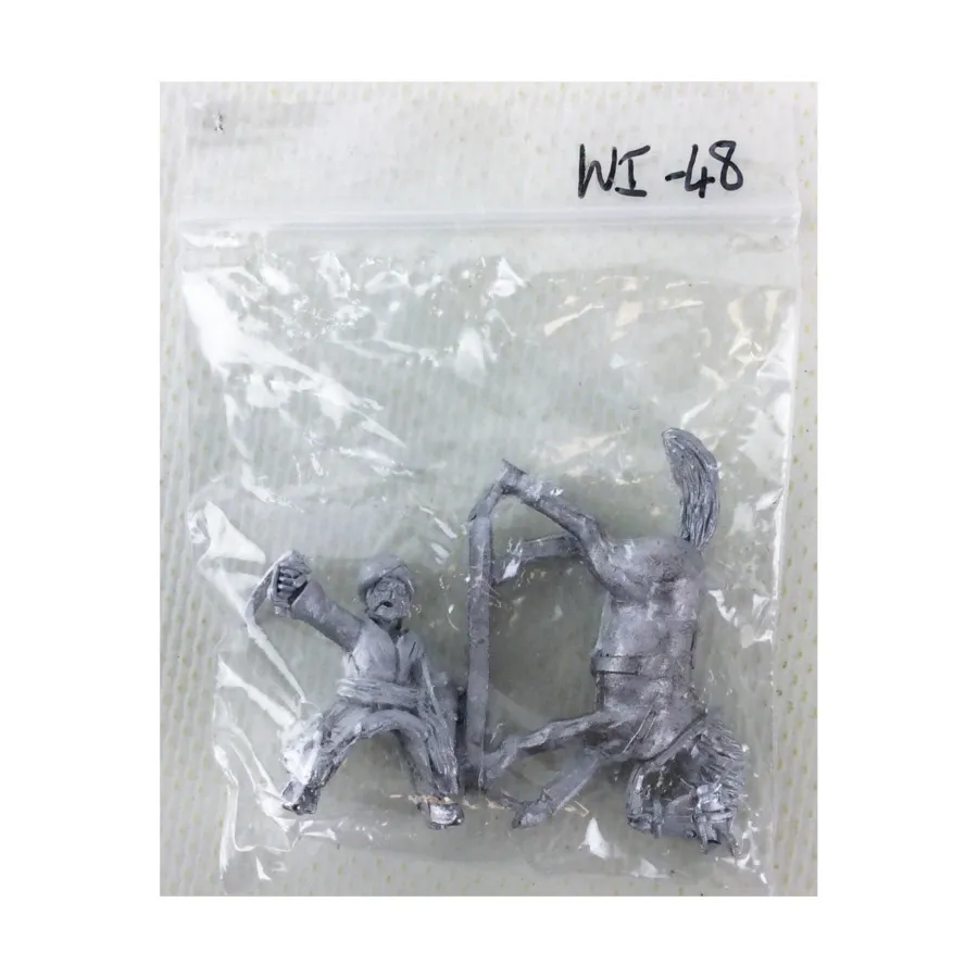 Офицер нерегулярной службы маратхов, Wellington in India 1796-1805 - Maratha (28mm) 
Офицер нерегулярной службы маратхов, Wellington in India 1796-1805 - Maratha (28mm)