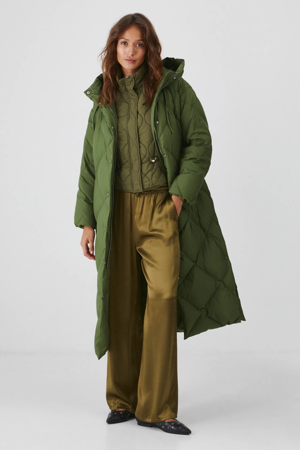 Пуховое плащ Medicine, зеленый
Пуховое плащ Medicine, зеленый