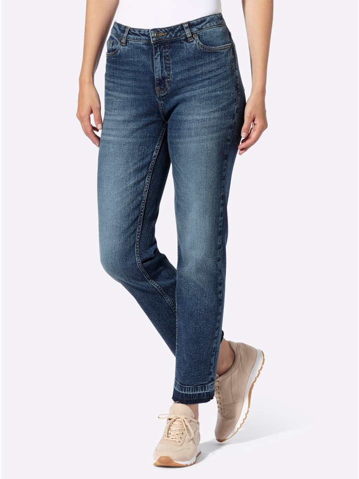 Джинсы цвета синего камня Heine
Джинсы цвета синего камня Heine