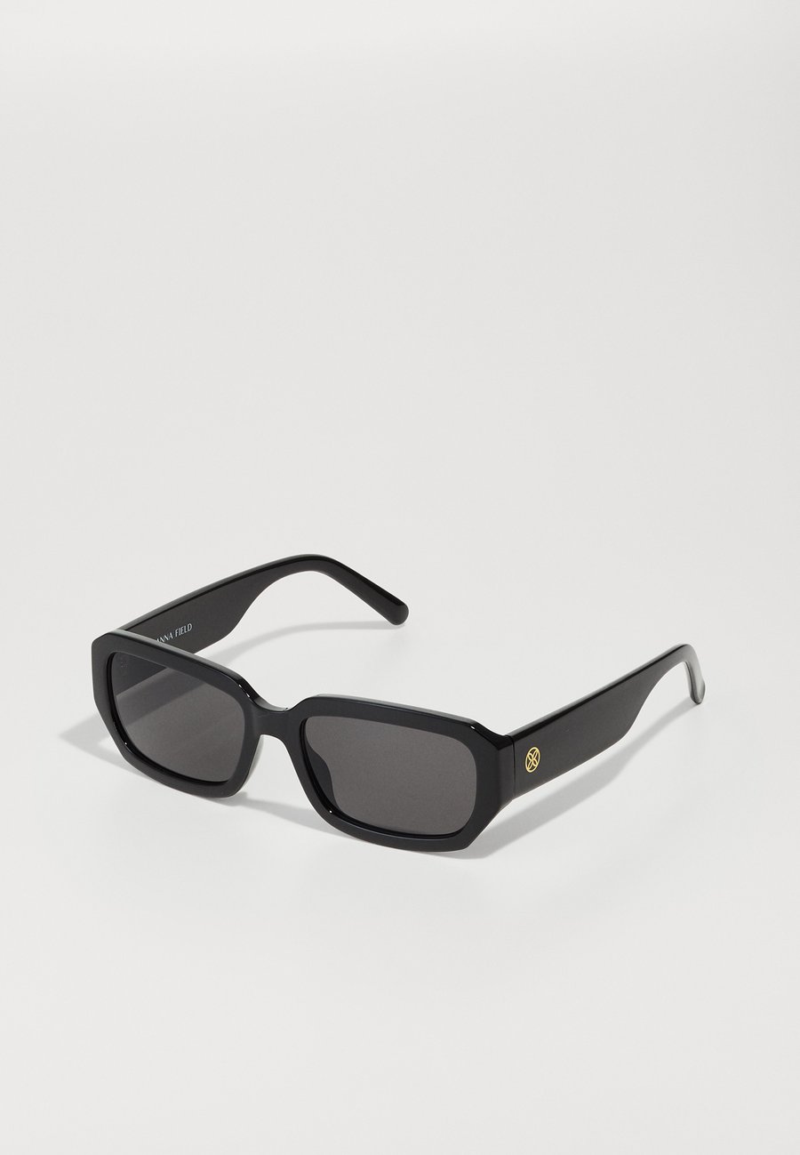 Солнцезащитные очки Anna Field Sunglasses, Black
Солнцезащитные очки Anna Field Sunglasses, Black