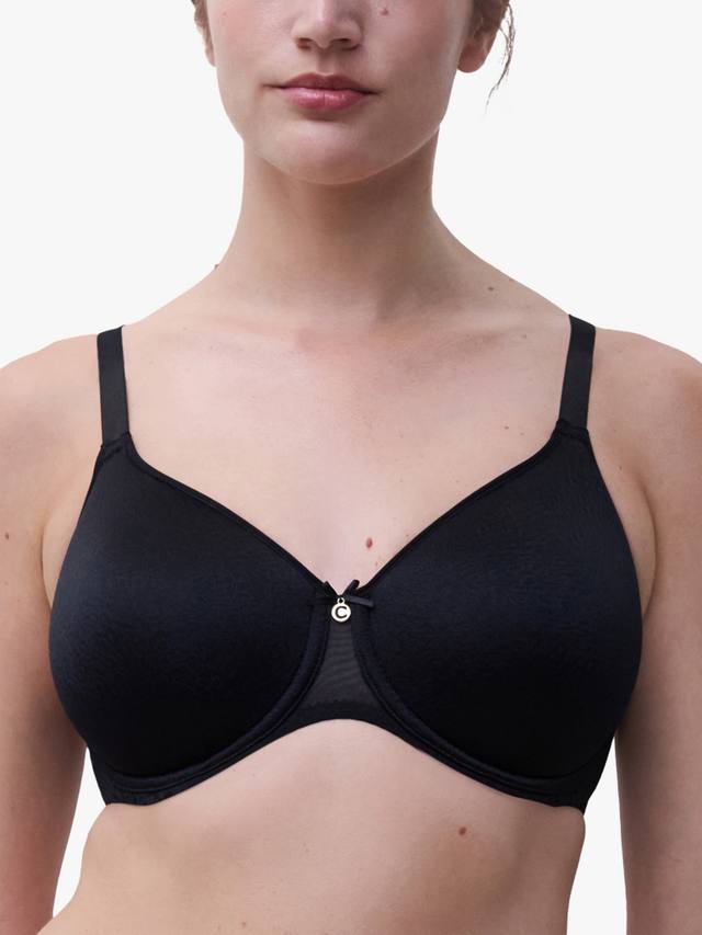 Бюстгальтер Norah Comfort Spacer в виде футболки Chantelle, Black
Бюстгальтер Norah Comfort Spacer в виде футболки Chantelle, Black