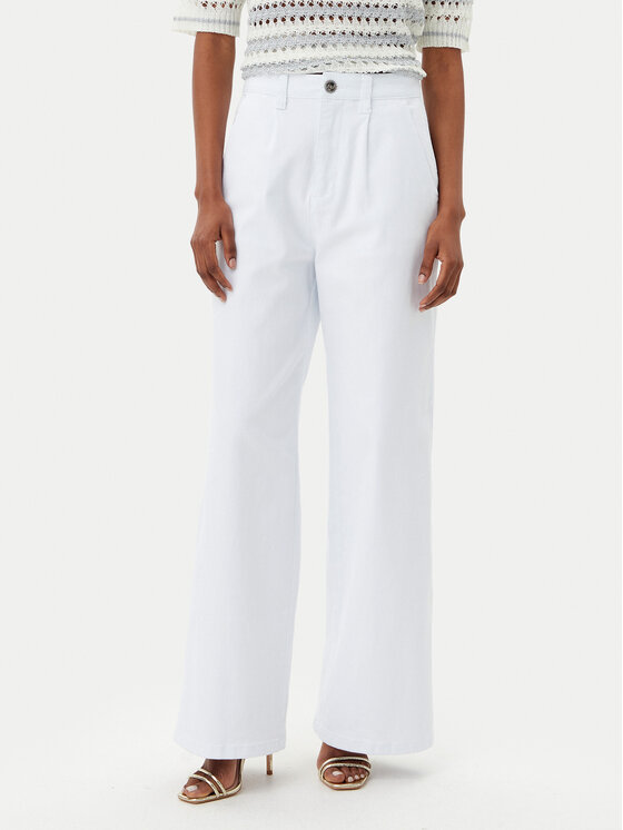 Джинсы свободного кроя ADDE002323 Artigli, белый
Джинсы свободного кроя ADDE002323 Artigli, белый