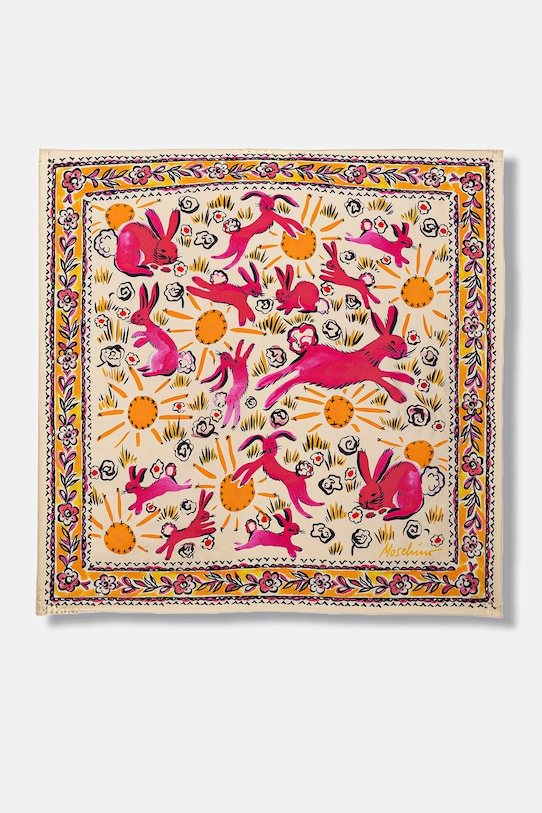 Шелковый шарф Moschino, бежевый
Шелковый шарф Moschino, бежевый