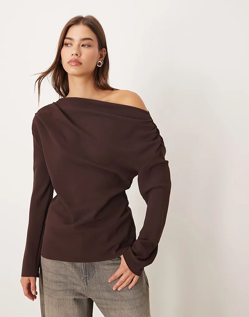 Асимметричный лонгслив с длинными рукавами Mango сливового цвета
Асимметричный лонгслив с длинными рукавами Mango сливового цвета