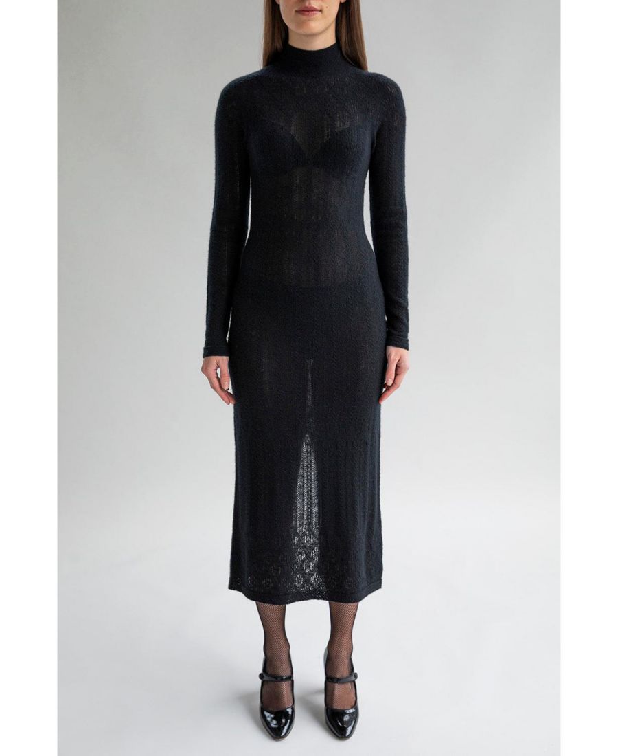 Женское облегающее трикотажное платье Margot с кружевом и ажурной отделкой SSKEIN, Black
Женское облегающее трикотажное платье Margot с кружевом и ажурной отделкой SSKEIN, Black