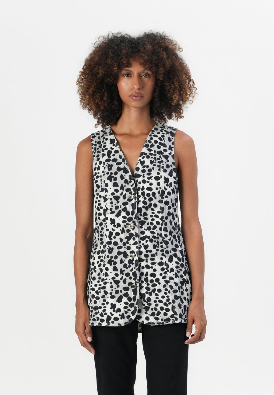 Блуза Fabienne Chapot LILET GILET, Cosy White/Black/Black
Блуза Fabienne Chapot LILET GILET, Cosy White/Black/Black