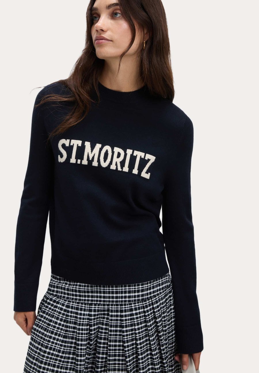 Джемпер Marks & Spencer AIR-SLOGAN CREW NECK, Navy/Dark Blue
Джемпер Marks & Spencer AIR-SLOGAN CREW NECK, Navy/Dark Blue