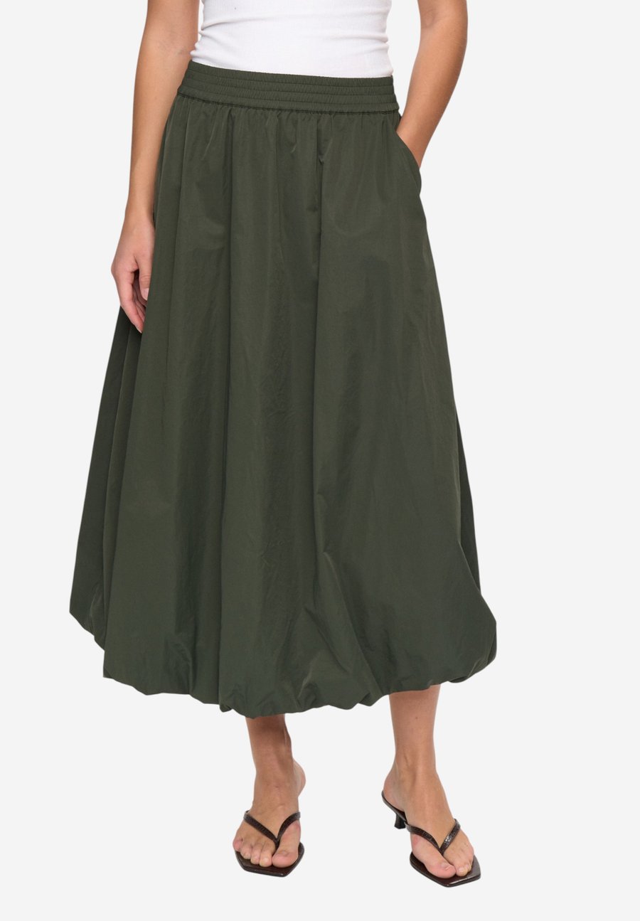 Юбка Nümph Puffball skirt, Rosin/Khaki
Юбка Nümph Puffball skirt, Rosin/Khaki