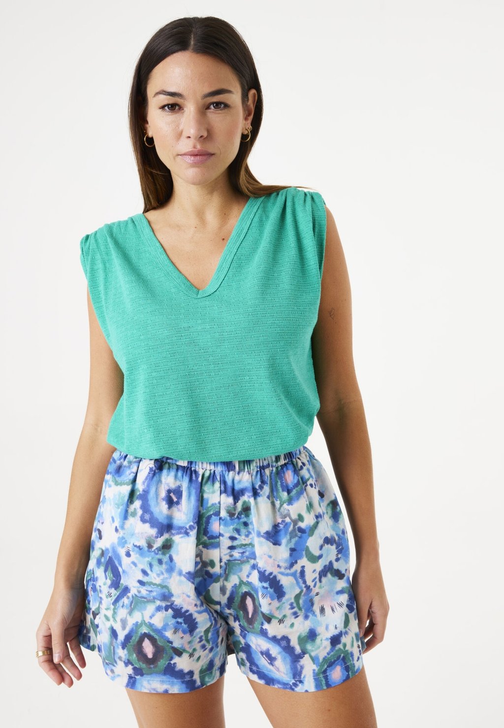 Базовая футболка Garcia, зеленый
Базовая футболка Garcia, зеленый