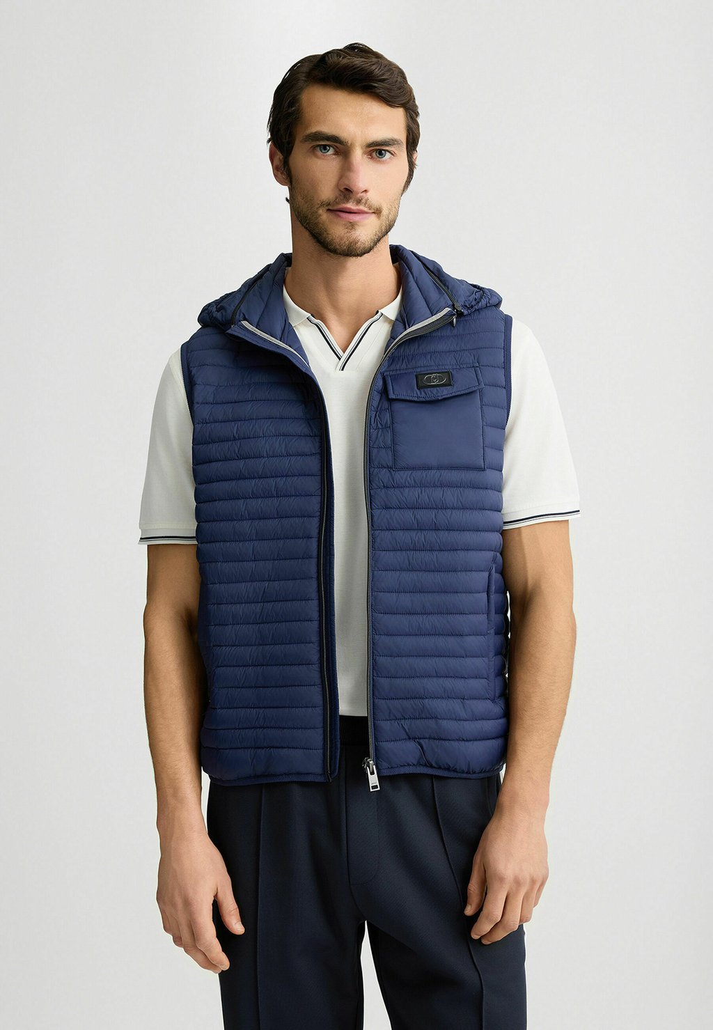 Жилет LIU JO, цвет Royal Blue
Жилет LIU JO, цвет Royal Blue