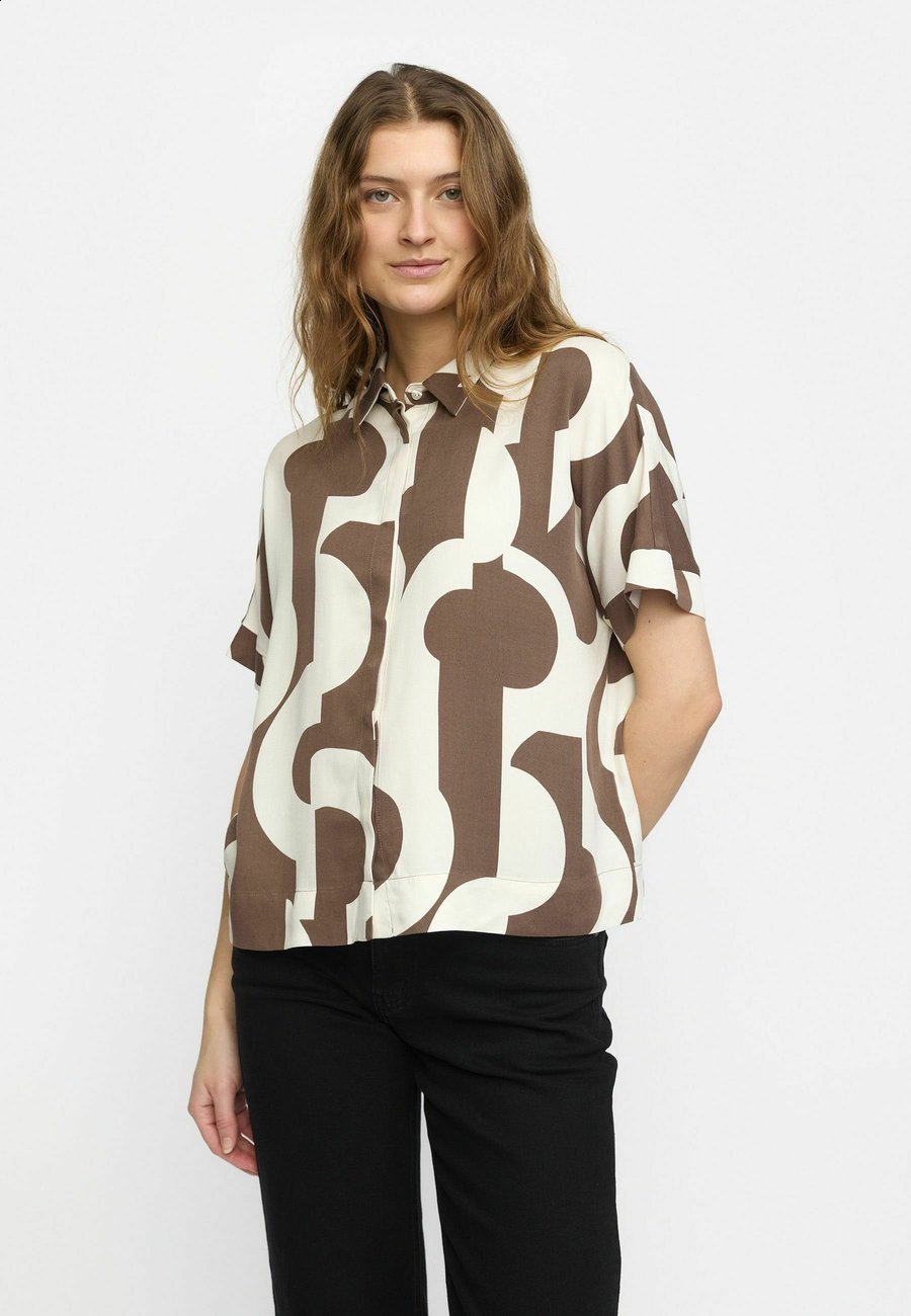 Блуза Soft Rebels GINNY FREEDOM , Earthy Artscape/Brown
Блуза Soft Rebels GINNY FREEDOM , Earthy Artscape/Brown