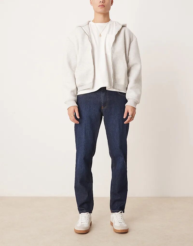 Классические жесткие джинсы темно-синего цвета ASOS DESIGN
Классические жесткие джинсы темно-синего цвета ASOS DESIGN