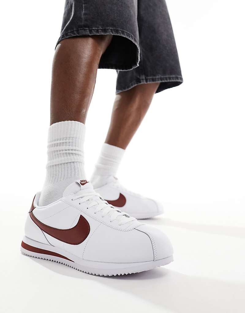 Бело-бордовые кожаные кроссовки Nike Cortez, Красный, Бело-бордовые кожаные кроссовки Nike Cortez
Бело-бордовые кожаные кроссовки Nike Cortez, Красный, Бело-бордовые кожаные кроссовки Nike Cortez