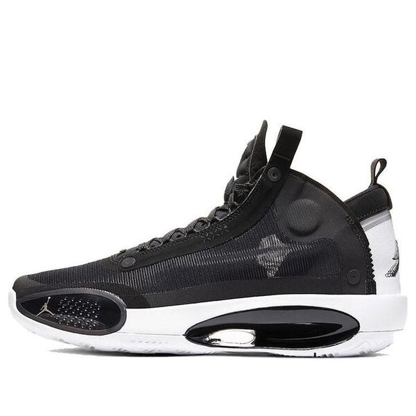 Кроссовки 34 Air Jordan, черный
Кроссовки 34 Air Jordan, черный