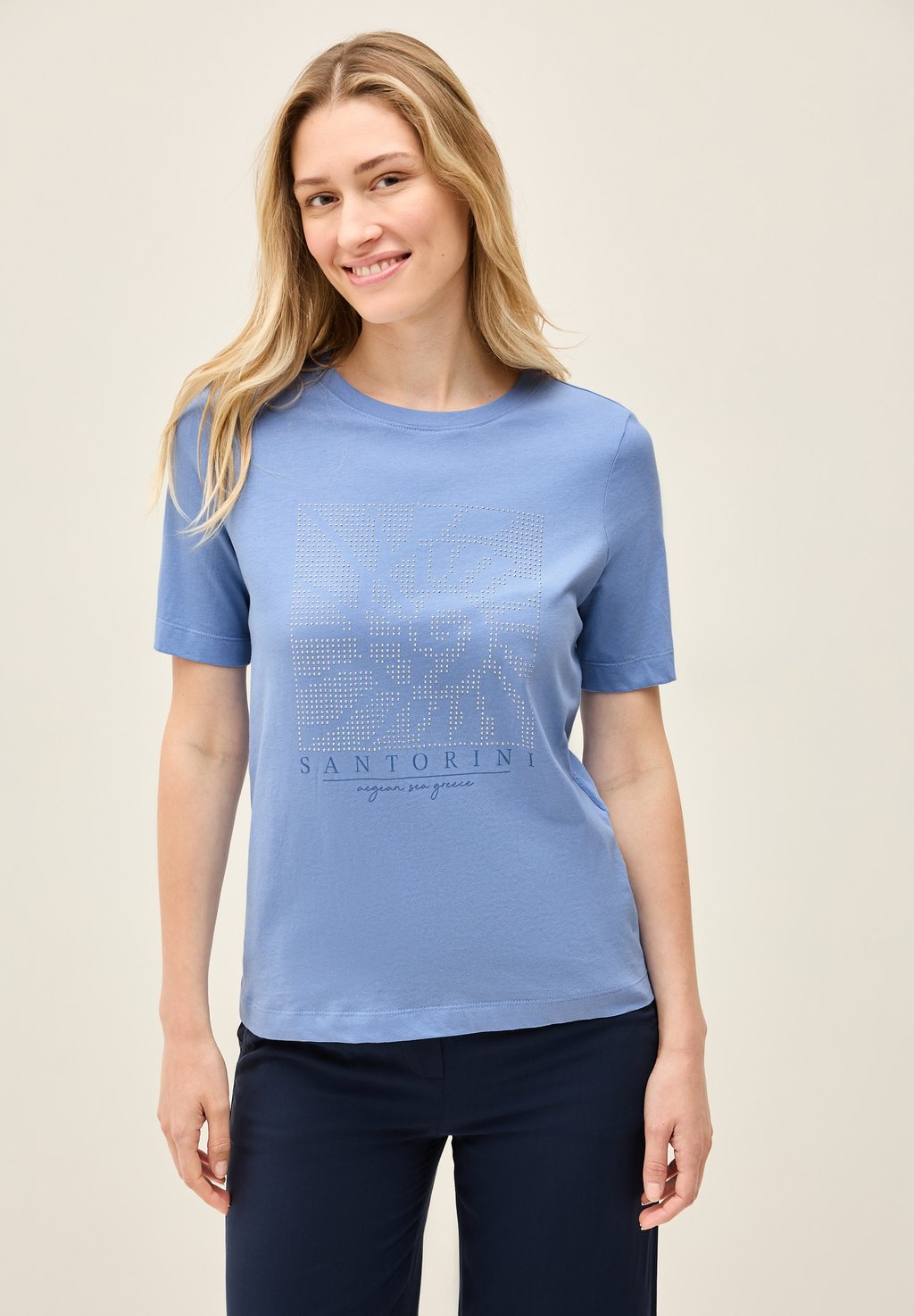 Футболка с принтом MIT SCHMUCKSTEINEN Cecil, цвет Blau
Футболка с принтом MIT SCHMUCKSTEINEN Cecil, цвет Blau