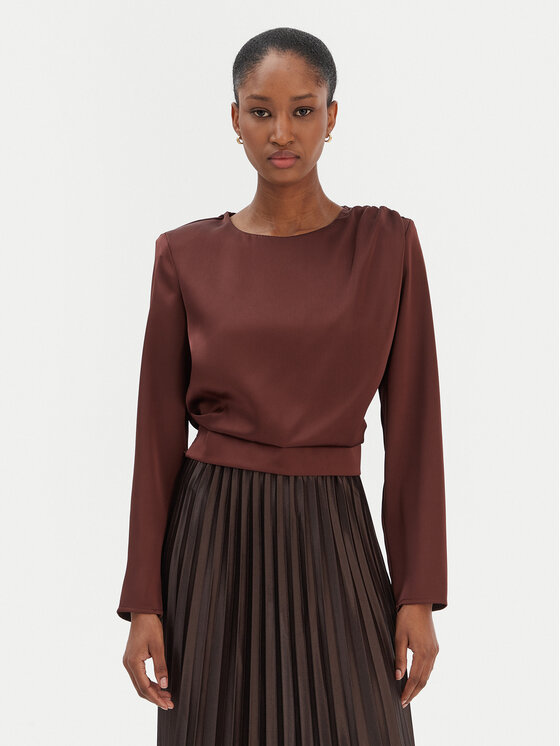 Блузка regular fit CFC0126404003 Rinascimento, коричневый
Блузка regular fit CFC0126404003 Rinascimento, коричневый