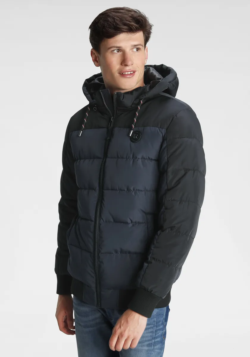 Стеганая куртка H.I.S, с капюшоном, колор блок, черный
Стеганая куртка H.I.S, с капюшоном, колор блок, черный