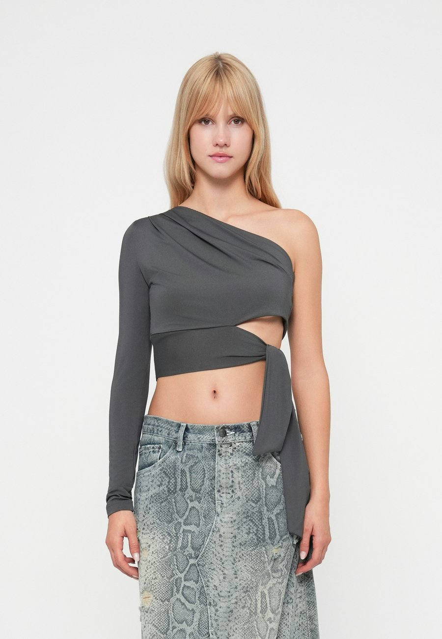 Топ LeGer by Lena Gercke LEIA , Silver-Coloured
Топ LeGer by Lena Gercke LEIA , Silver-Coloured