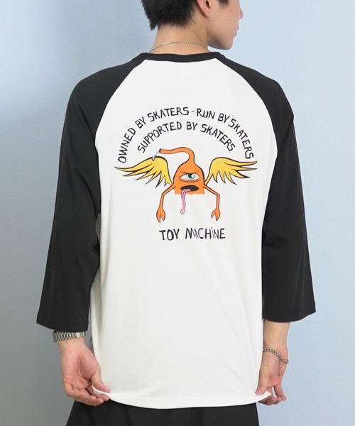 Футболка-реглан с рукавами 3/4, свободного кроя, с принтом TOY MACHINE, белый
Футболка-реглан с рукавами 3/4, свободного кроя, с принтом TOY MACHINE, белый