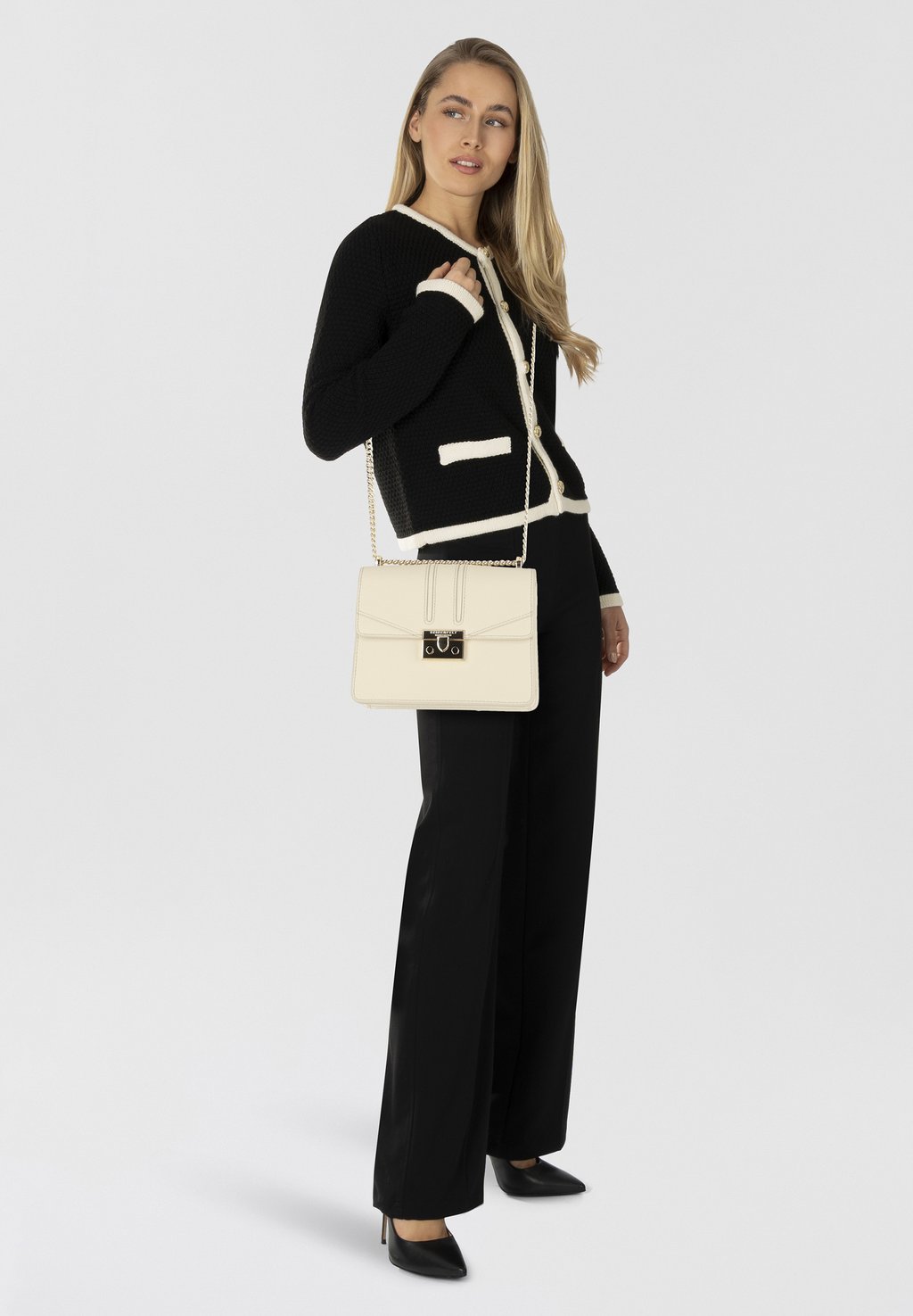 Сумка через плечо ROROS UMHÄN Seidenfelt, бежевый
Сумка через плечо ROROS UMHÄN Seidenfelt, бежевый