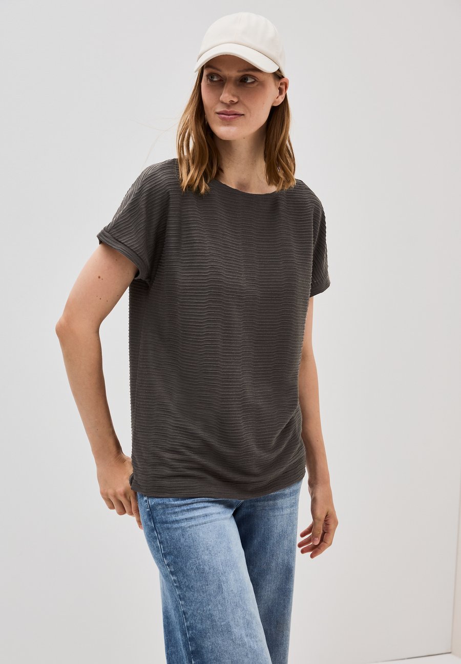 Футболка Cecil Basic T-shirt, Grün/Khaki, Хаки, Футболка Cecil Basic T-shirt, Grün/Khaki
Футболка Cecil Basic T-shirt, Grün/Khaki, Хаки, Футболка Cecil Basic T-shirt, Grün/Khaki