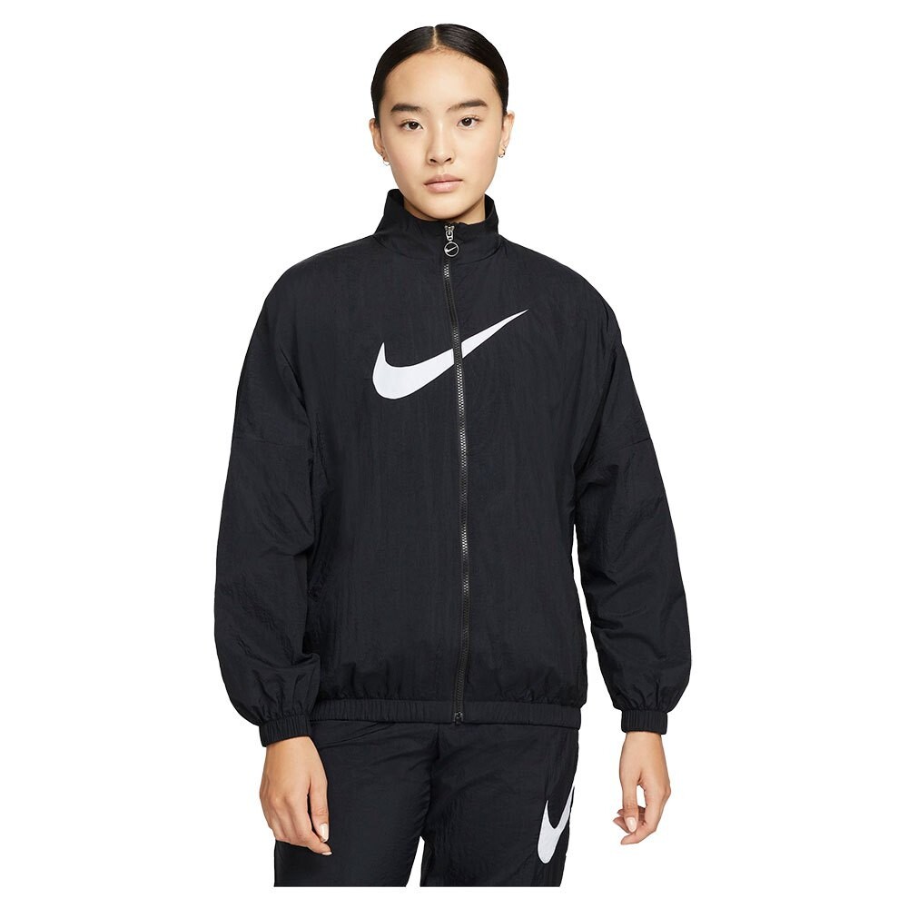 Куртка Nike Sportswear Essential Woven, черный
Куртка Nike Sportswear Essential Woven, черный