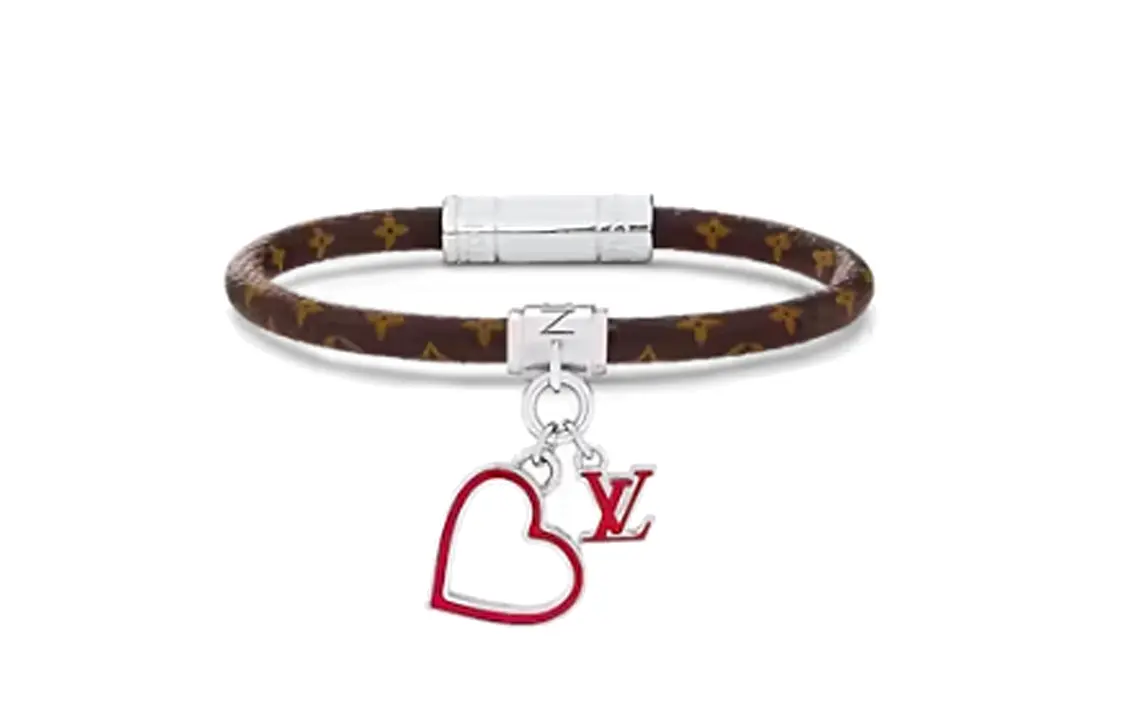 LOUIS VUITTON Браслеты для мужчин Canvas, Enamel, Leather, Hardware Accessories, цвет Dark Brown
LOUIS VUITTON Браслеты для мужчин Canvas, Enamel, Leather, Hardware Accessories, цвет Dark Brown