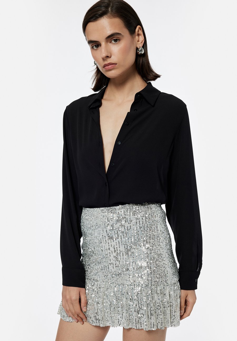 Юбка Koton SEQUINED , Grey
Юбка Koton SEQUINED , Grey