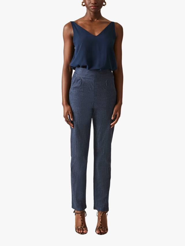 Джинсы-слипоны в полоску James Lakeland, синий
Джинсы-слипоны в полоску James Lakeland, синий