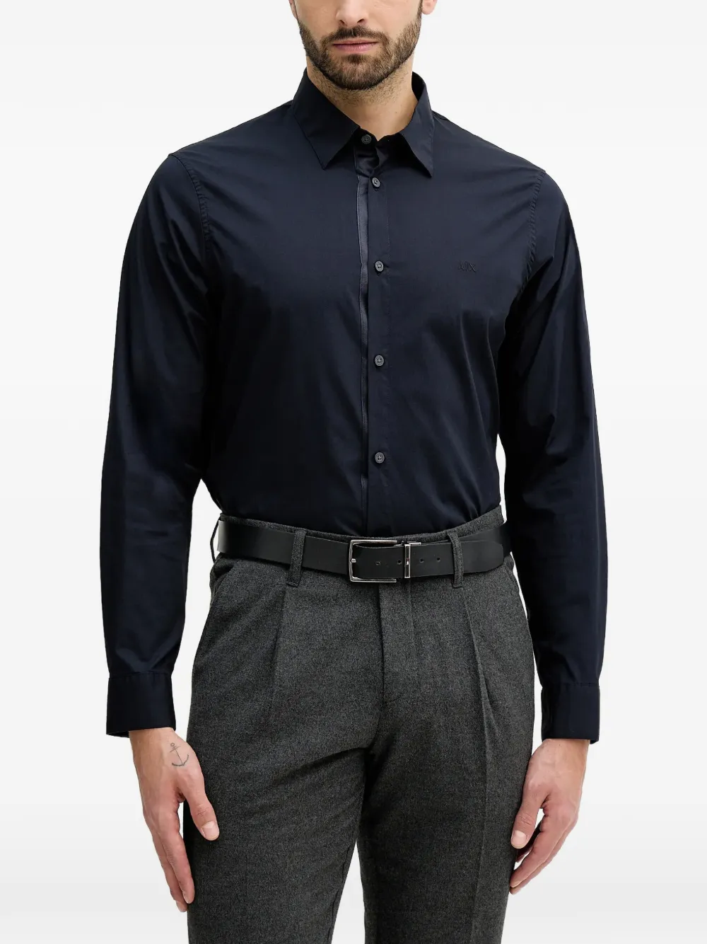 Рубашка с вышитым логотипом Armani Exchange, синий
Рубашка с вышитым логотипом Armani Exchange, синий