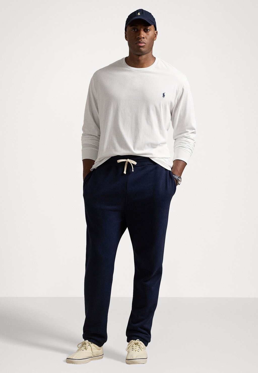 Рубашка с длинным рукавом CLASSIC FIT JERSEY LONG SLEEVE T-SHIRT Ralph Lauren, белый
Рубашка с длинным рукавом CLASSIC FIT JERSEY LONG SLEEVE T-SHIRT Ralph Lauren, белый