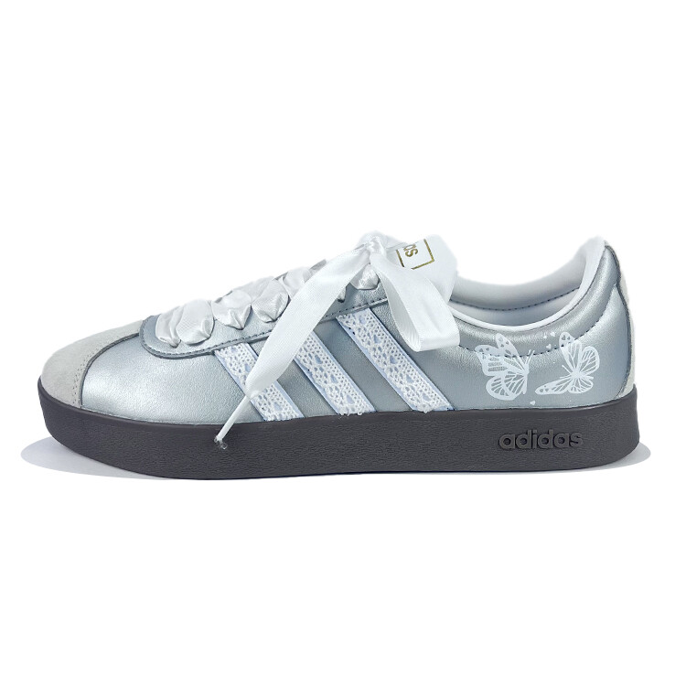 Кроссовки adidas neo Vl Court Classic Skateboarding Shoes Unisex Low-top Silver, белый/серебряный
Кроссовки adidas neo Vl Court Classic Skateboarding Shoes Unisex Low-top Silver, белый/серебряный