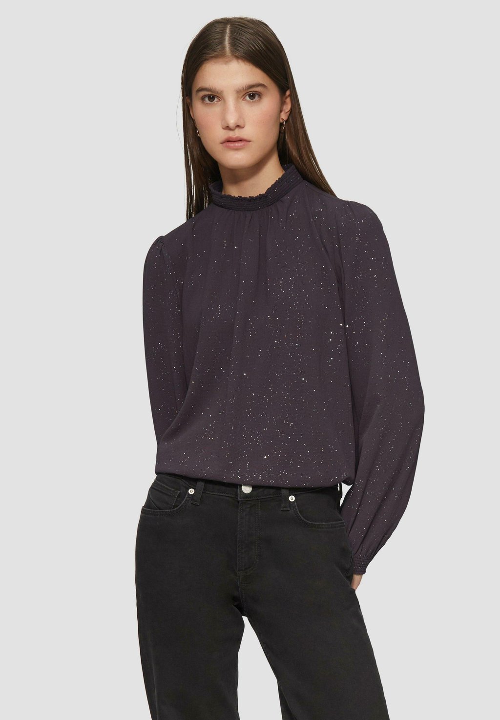 Блуза LEICHT STRUKTURIERTE MIT GEMOCKTEM STEHKRAGEN QS, бордовый
Блуза LEICHT STRUKTURIERTE MIT GEMOCKTEM STEHKRAGEN QS, бордовый