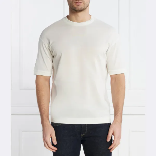 Футболка стандартного кроя Emporio Armani, экрю
Футболка стандартного кроя Emporio Armani, экрю