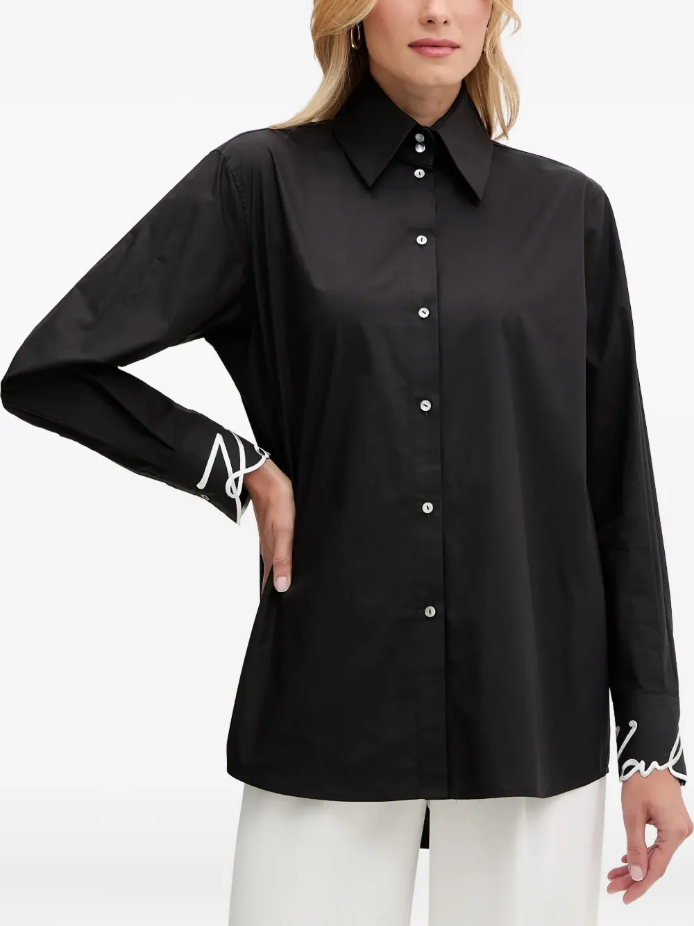 Рубашка с вышитыми манжетами KARL LAGERFELD, черный
Рубашка с вышитыми манжетами KARL LAGERFELD, черный