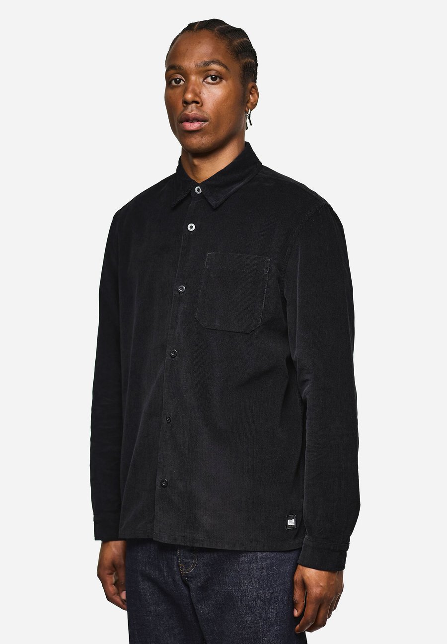 Куртка Weekend Offender WELCH, Black
Куртка Weekend Offender WELCH, Black