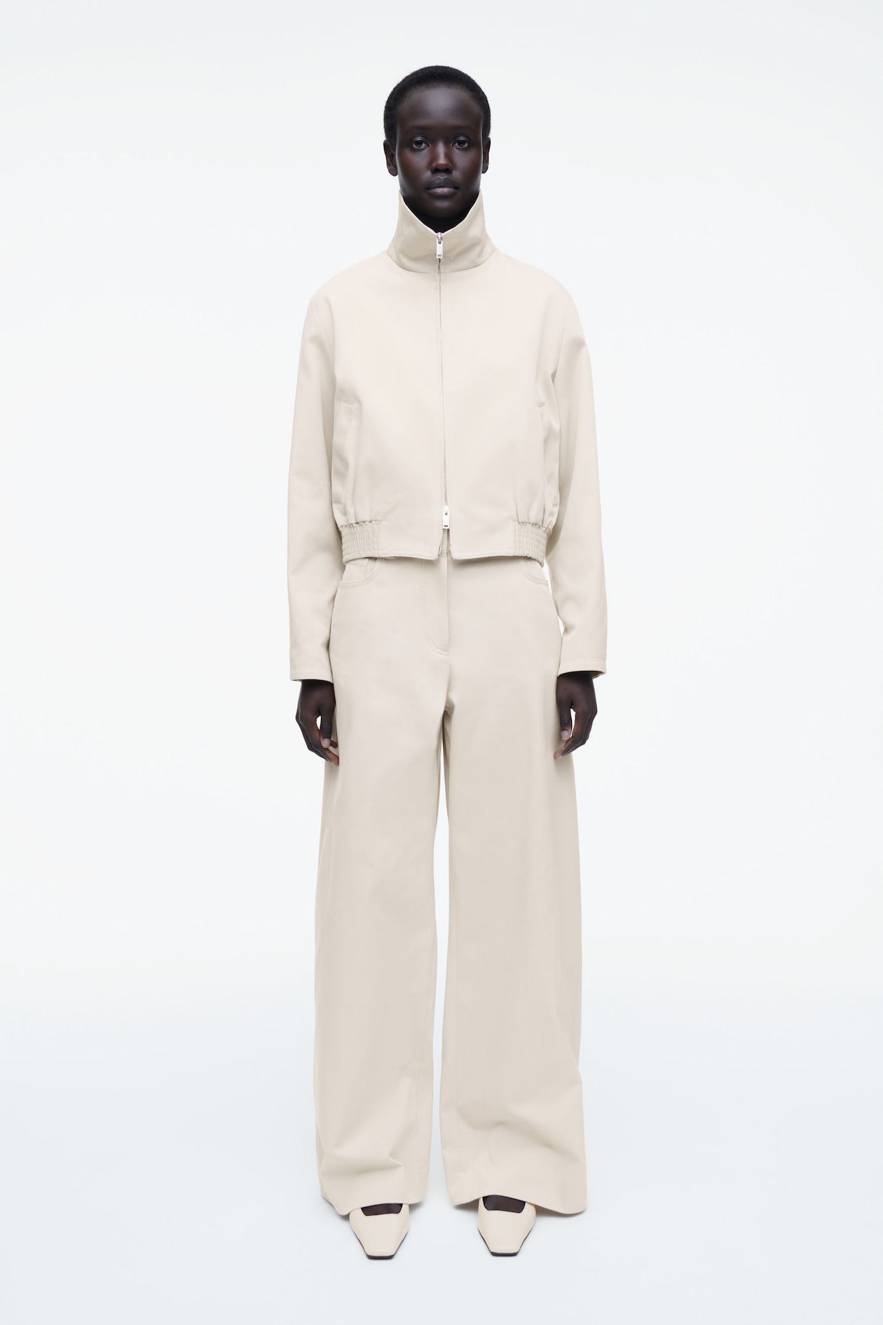 Хлопковые широкие брюки COS, светло-бежевый
Хлопковые широкие брюки COS, светло-бежевый