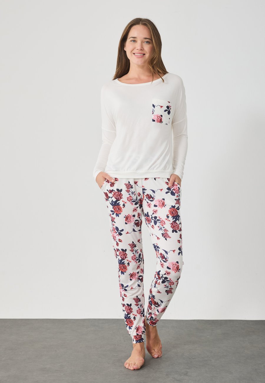 Пижамный комплект Anna Field SET, Off White/Off-White
Пижамный комплект Anna Field SET, Off White/Off-White