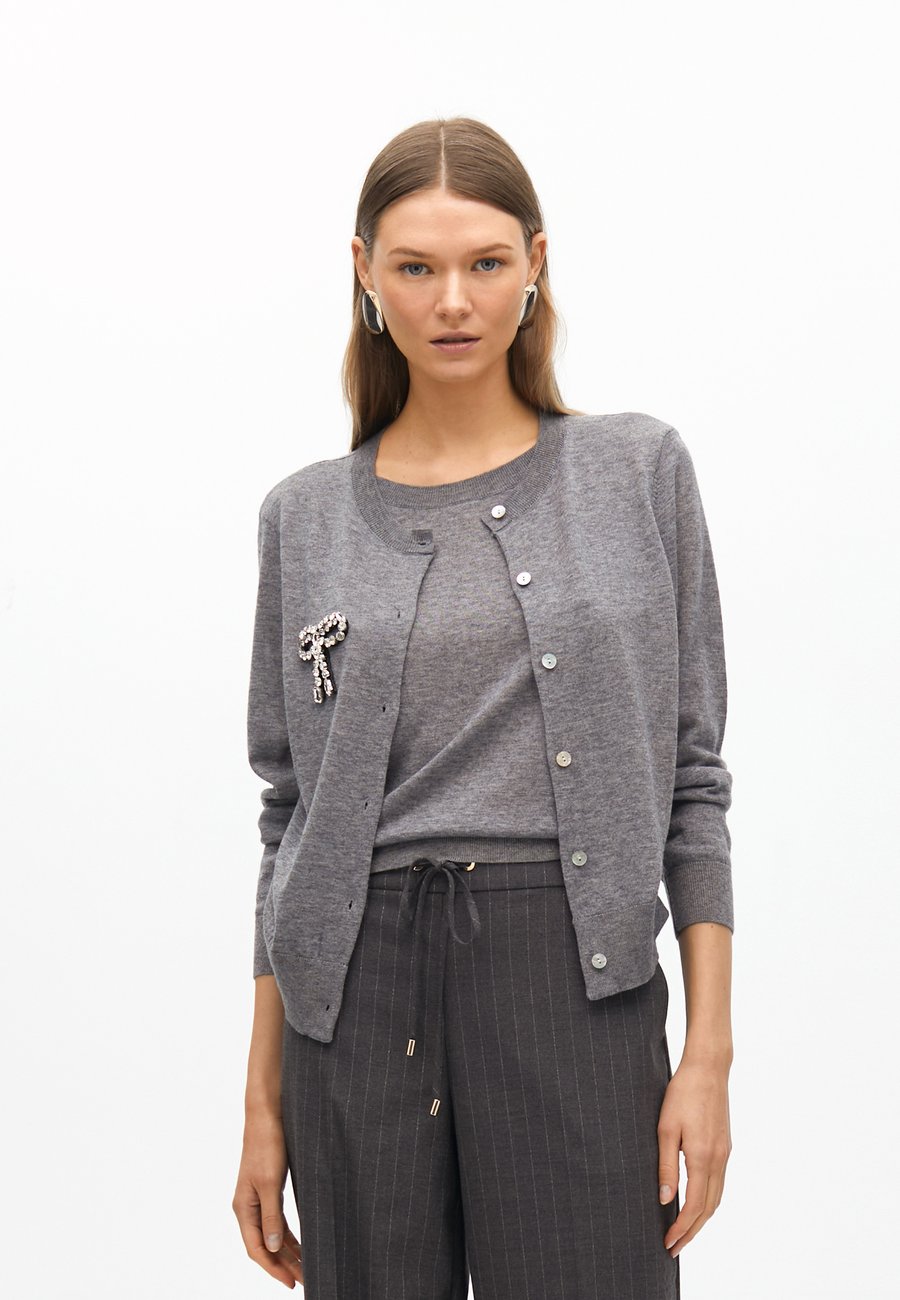 Кардиган LOLA CASADEMUNT Cardigan, Grey
Кардиган LOLA CASADEMUNT Cardigan, Grey