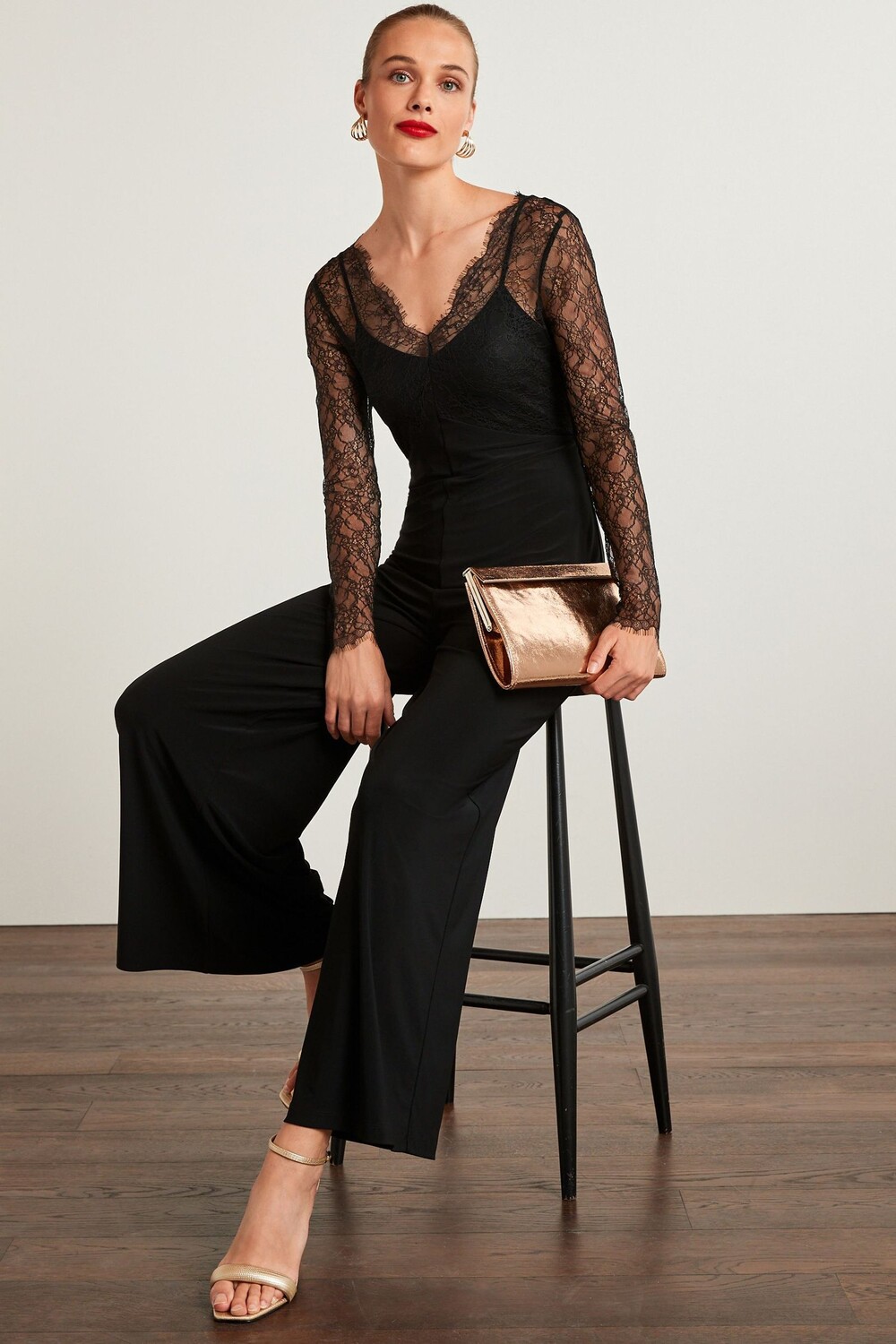 Кружевной комбинезон с длинными рукавами Next, черный
Кружевной комбинезон с длинными рукавами Next, черный