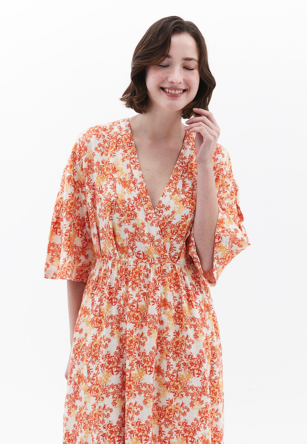 Платье макси OXXO, мультиколор
Платье макси OXXO, мультиколор